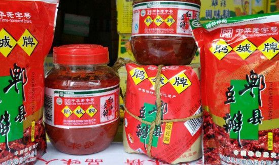 紅油豆瓣醬和郫縣豆瓣醬的區(qū)別