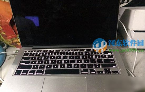 mac安裝win10系統出現黑屏怎么辦？解決mac安裝win10黑屏的方法