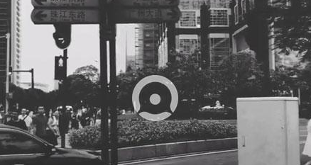 抖音我當(dāng)初就不應(yīng)該嫁給一個(gè)毫無擔(dān)當(dāng)?shù)哪腥送暾媾_(tái)詞及出處