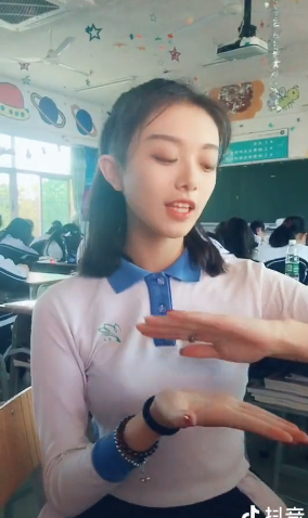 抖音佛系少女手勢舞蹈怎么拍?佛系少女手勢舞教學(xué)一覽